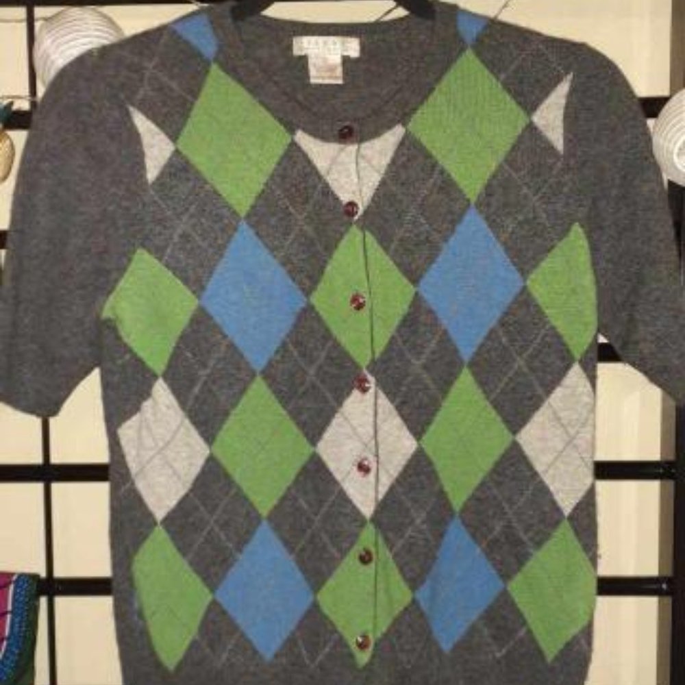 Cashmere short sleeve sweater size small